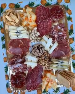 Safata embotits i formatges Angels co aliment